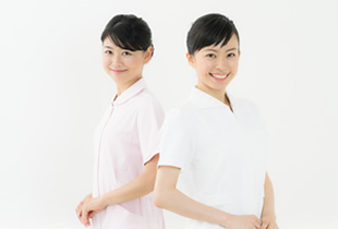田中育英会は、看護の学校に通う学生さんを支援します